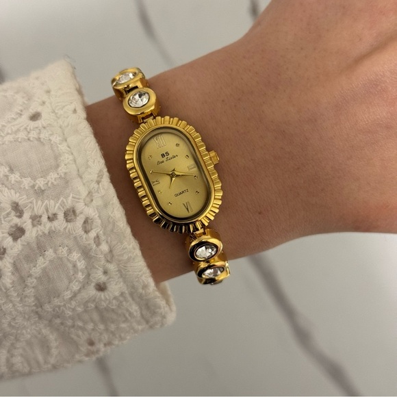 Retro Gold And Gold dial with Crystal Accents Vintage Inspired Women’s Y2K Watch - Picture 2 of 4